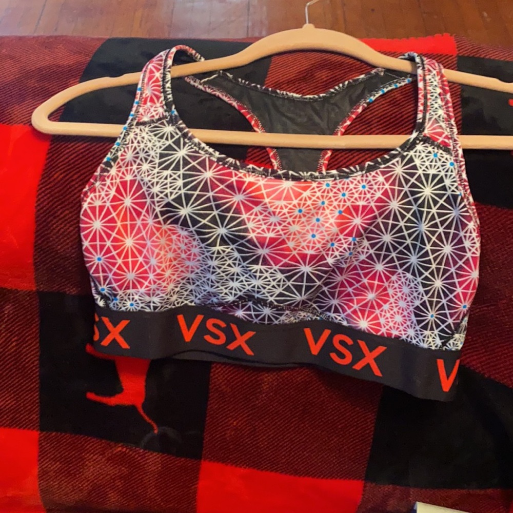 Large sports bra